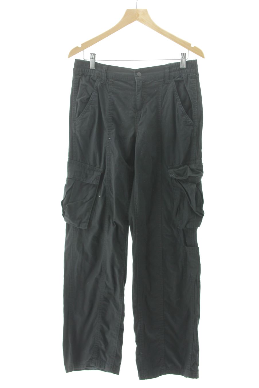 Pantalón de H&M de la talla 40, de color negro