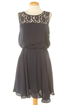 Einfaches Kleid L I love H81, Foto 1 von 2