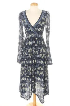 Einfaches Kleid XS Springfield, Foto 1 von 2