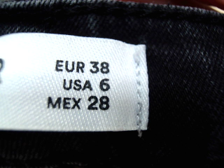 Vaqueros de Pull & Bear de la talla 38, de color negro de ropa vaquera