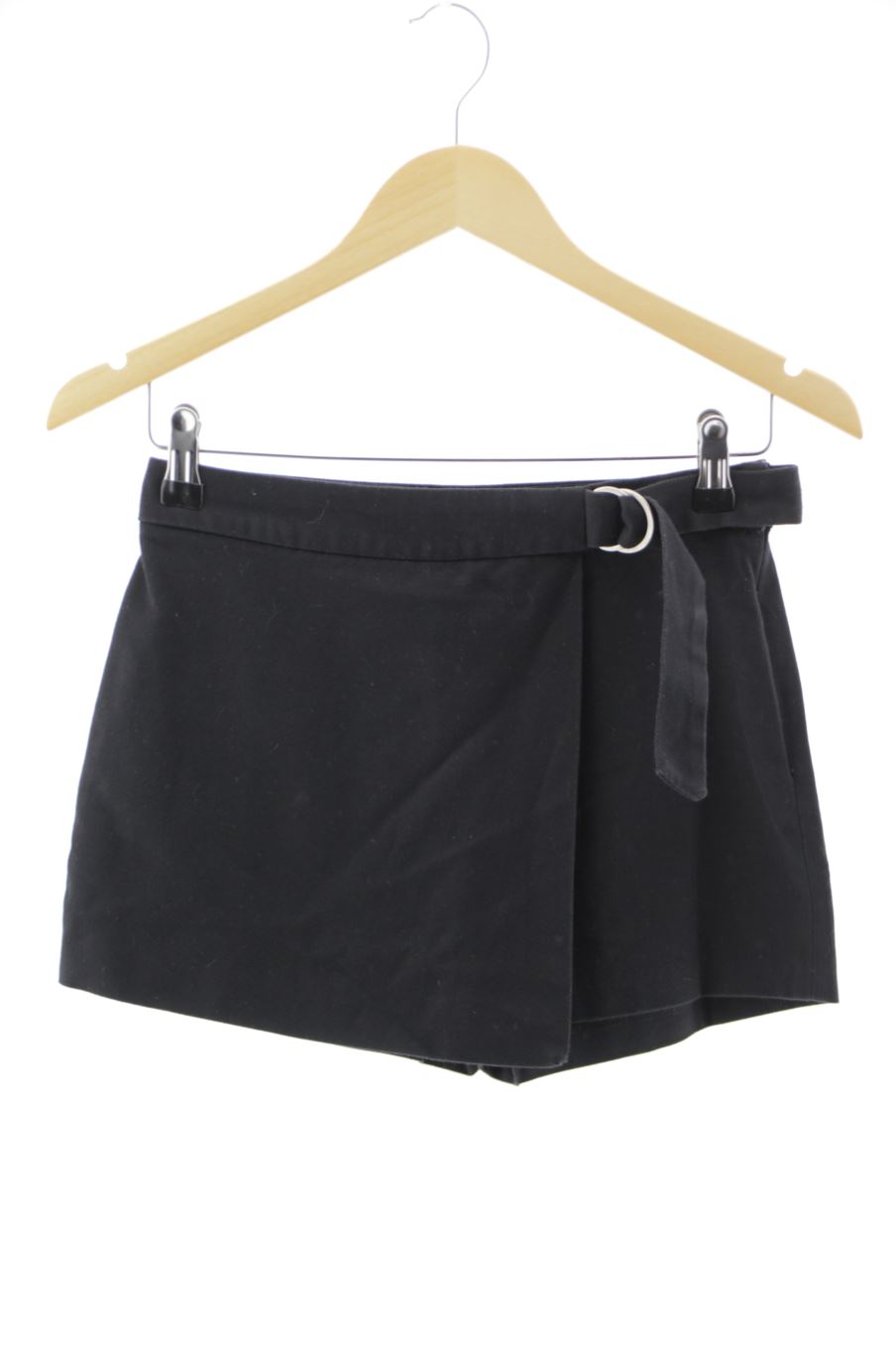 Shorts Stradivarius de la taille 32, de couleur noir