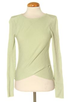 Pull S Jacqueline De Yong
