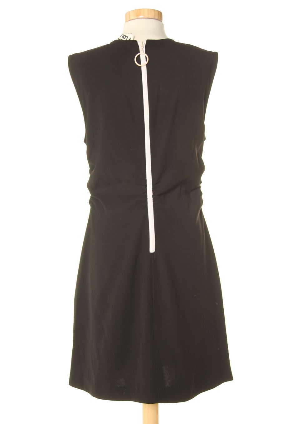 Robe casual BIMBA Y LOLA de la taille M, de couleur noir