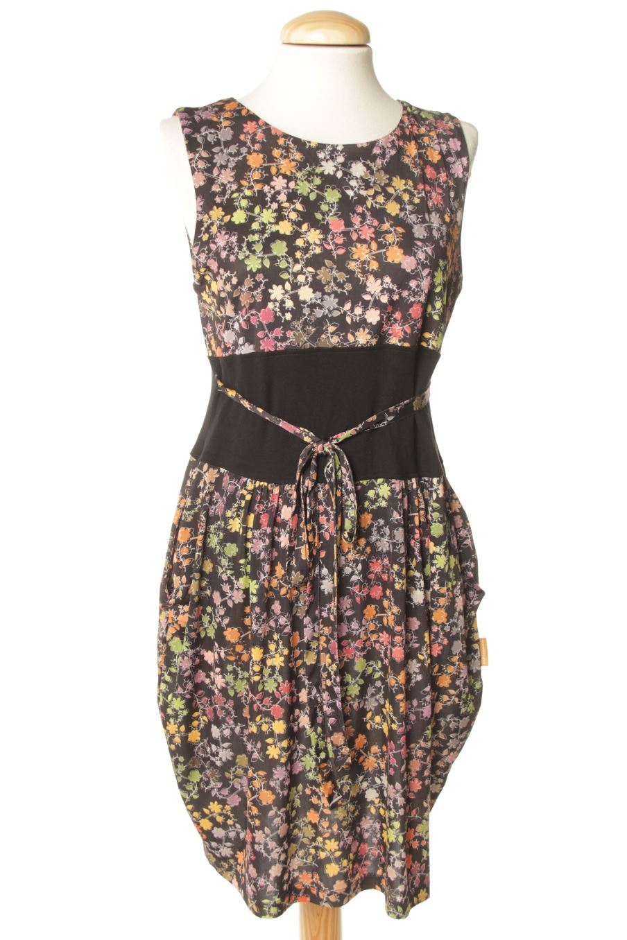 Vestido casual de mamatayoe de la talla M, de color flores