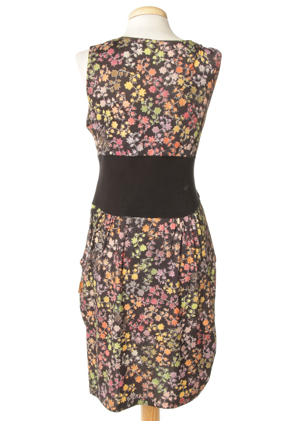 Vestido casual de mamatayoe de la talla M, de color flores