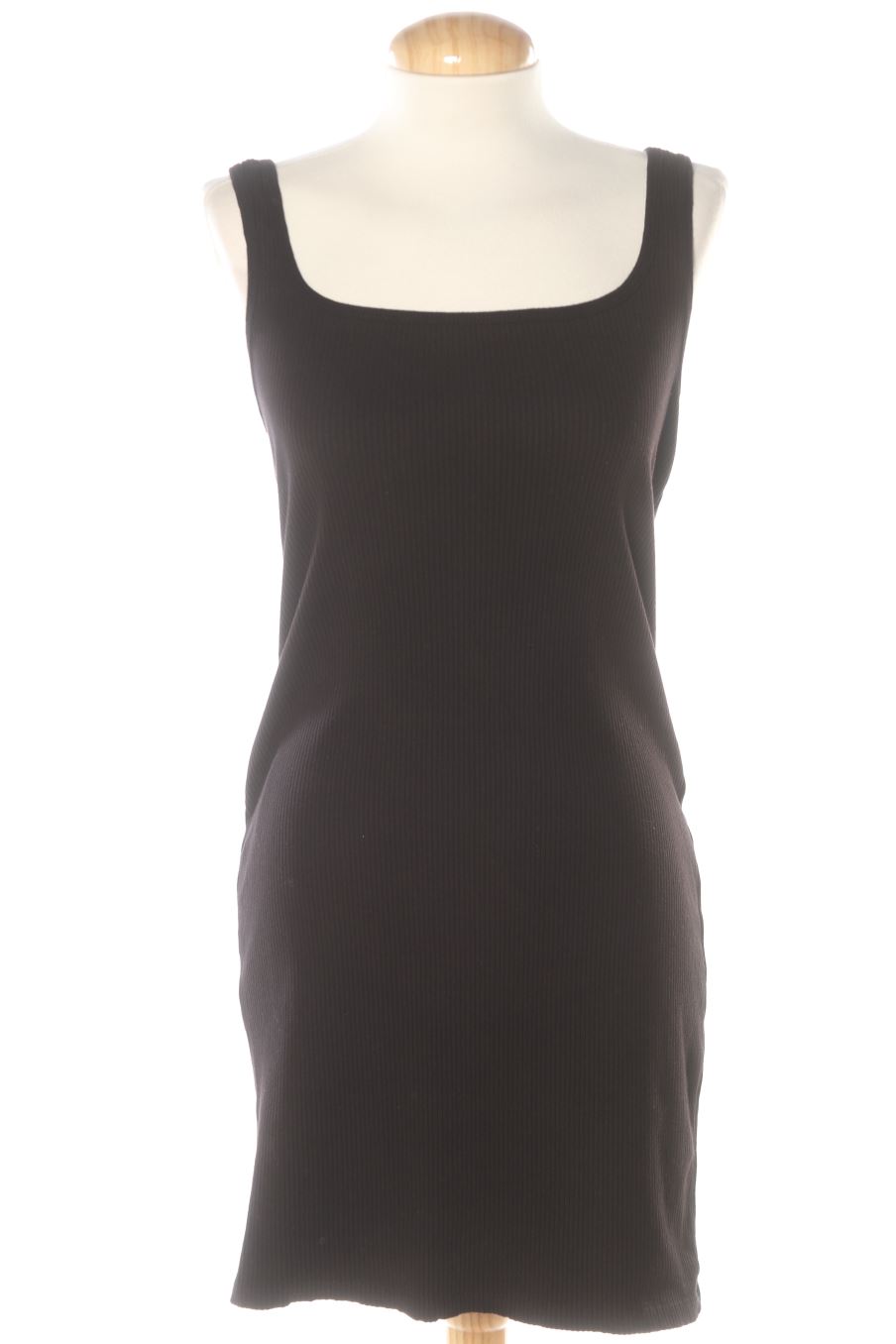Vestito casual de Bershka de la talla L, de color nero