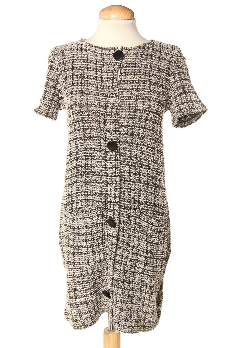 Vestido casual de Trf (ZARA) de la talla S, de color negro