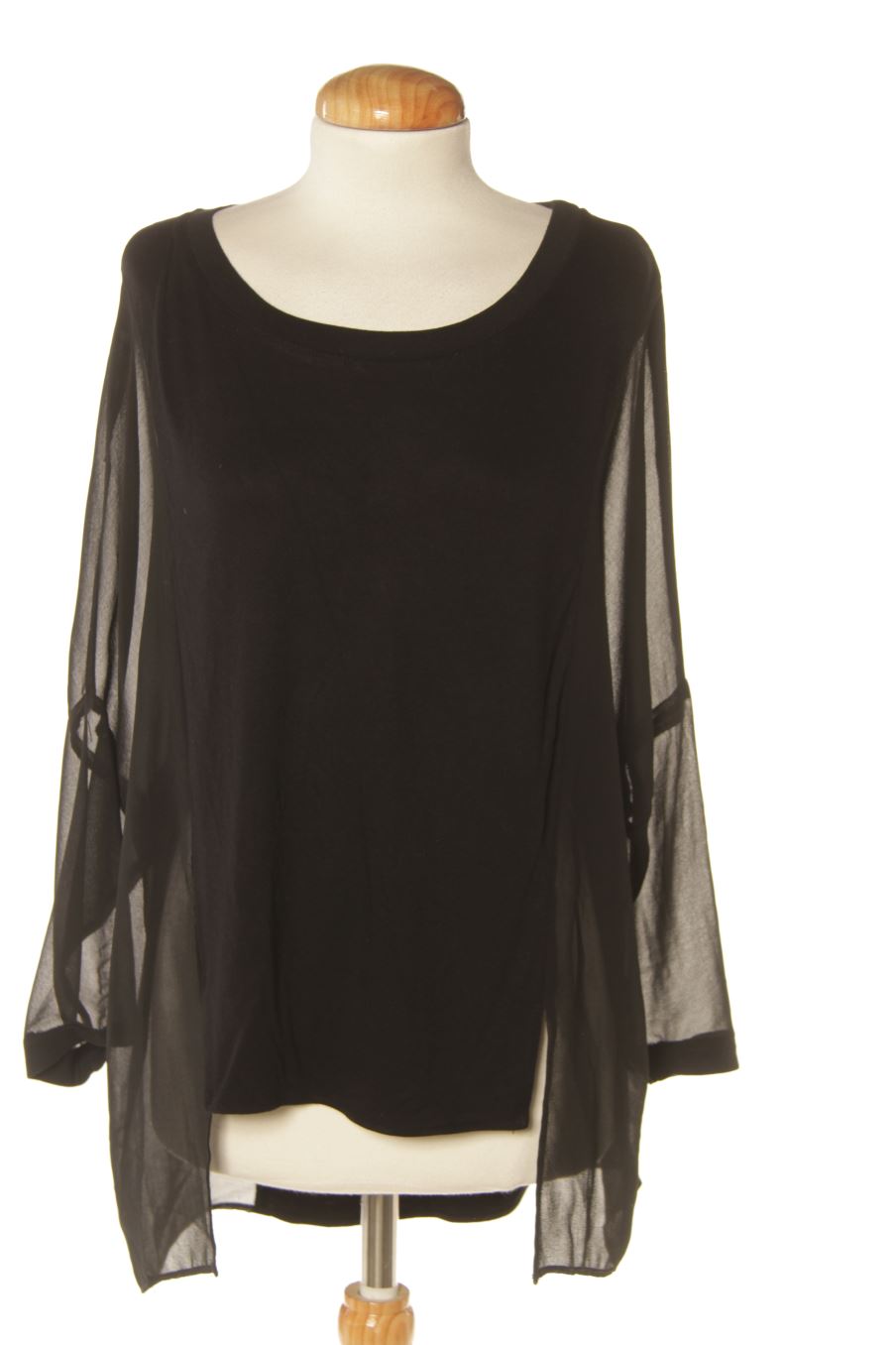 Blouse à manches longues Bershka de la taille M, de couleur noir