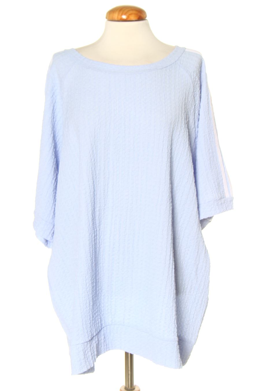 Pull New collection de la taille XL, de couleur bleu