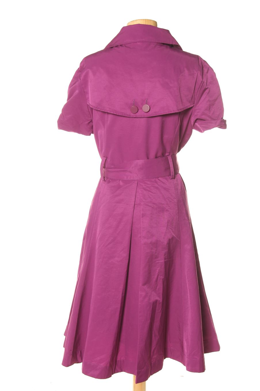 Gabardina de bebe de la talla M, de color morado