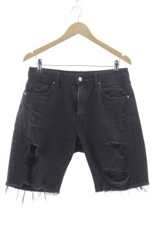 Pantaloni corti 40 Pull & Bear, foto 1 di 2