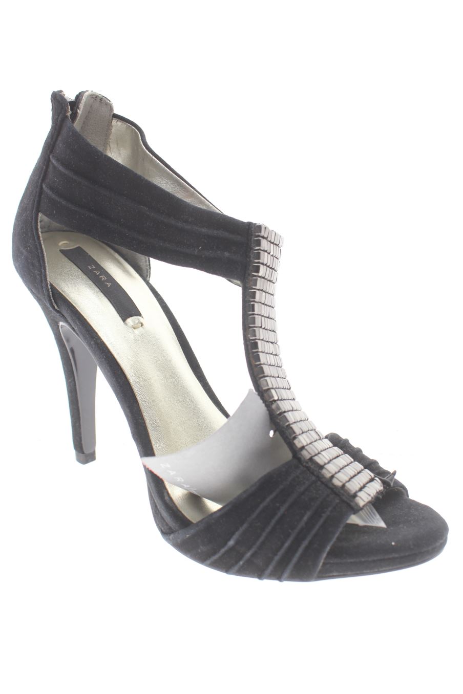 Zapatos de tacon de Zara de la talla 38, de color negro de