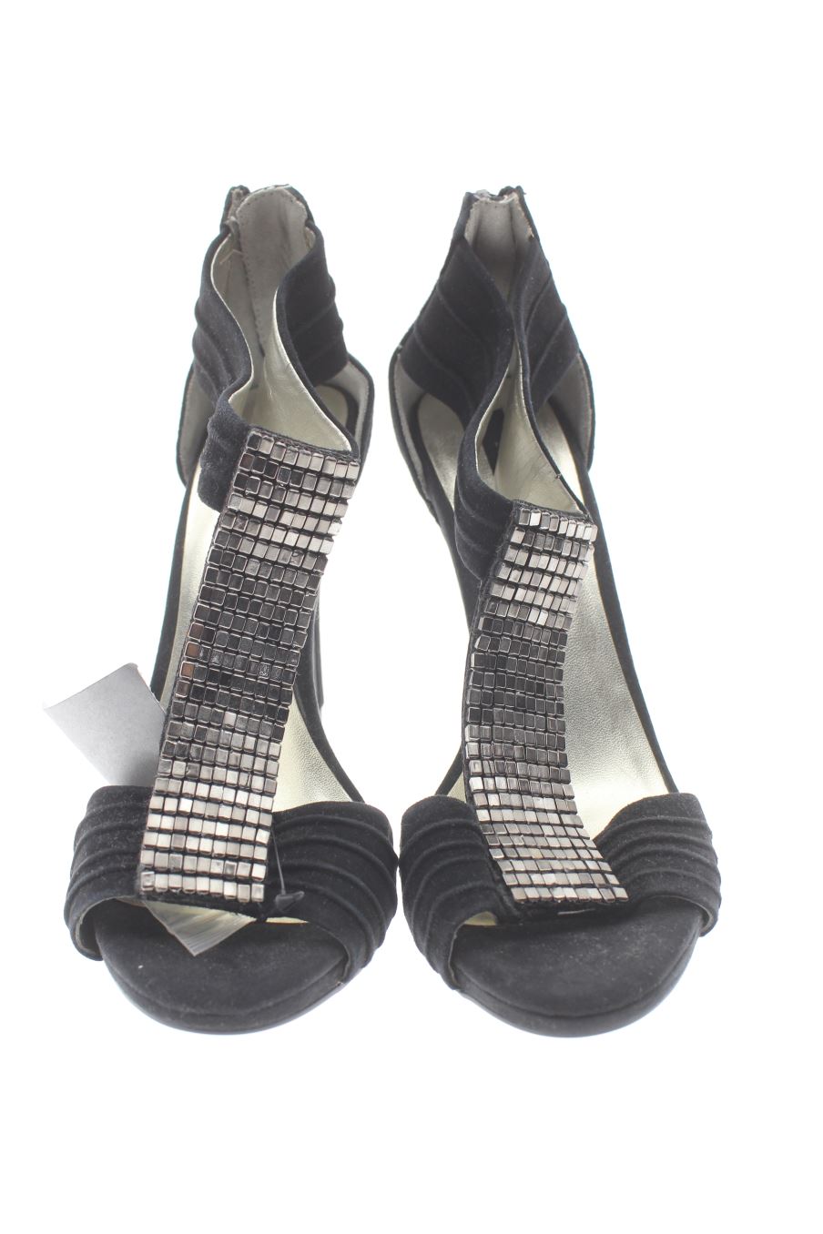 Zapatos de tacon de Zara de la talla 38, de color negro de