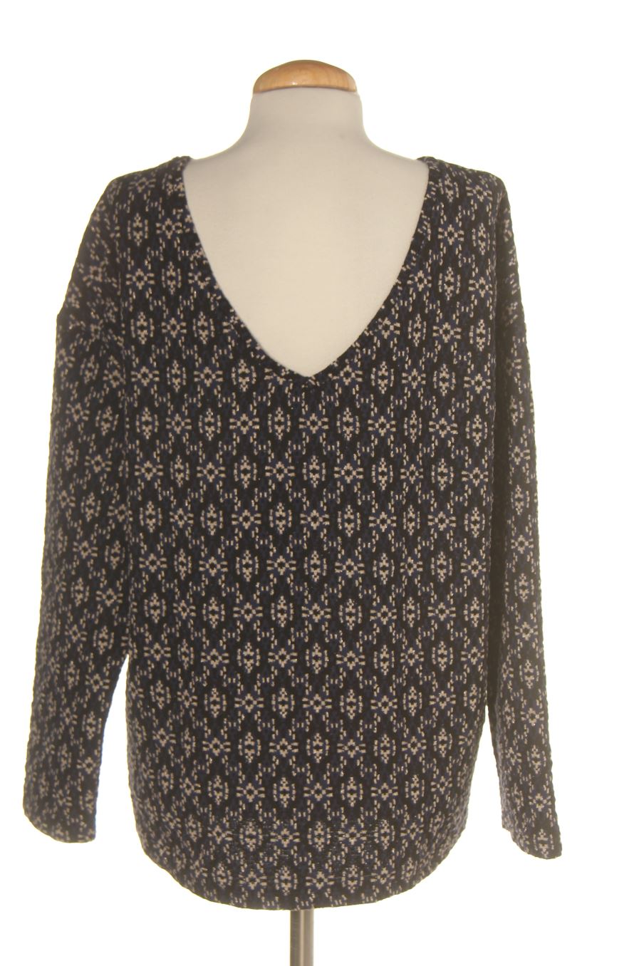 Pull Promod de la taille M, de couleur imprimés