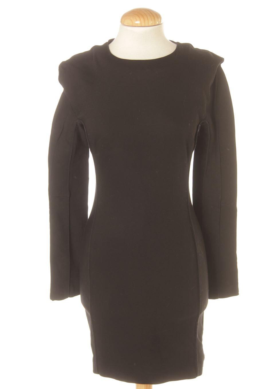Robe casual Zara de la taille M, de couleur noir