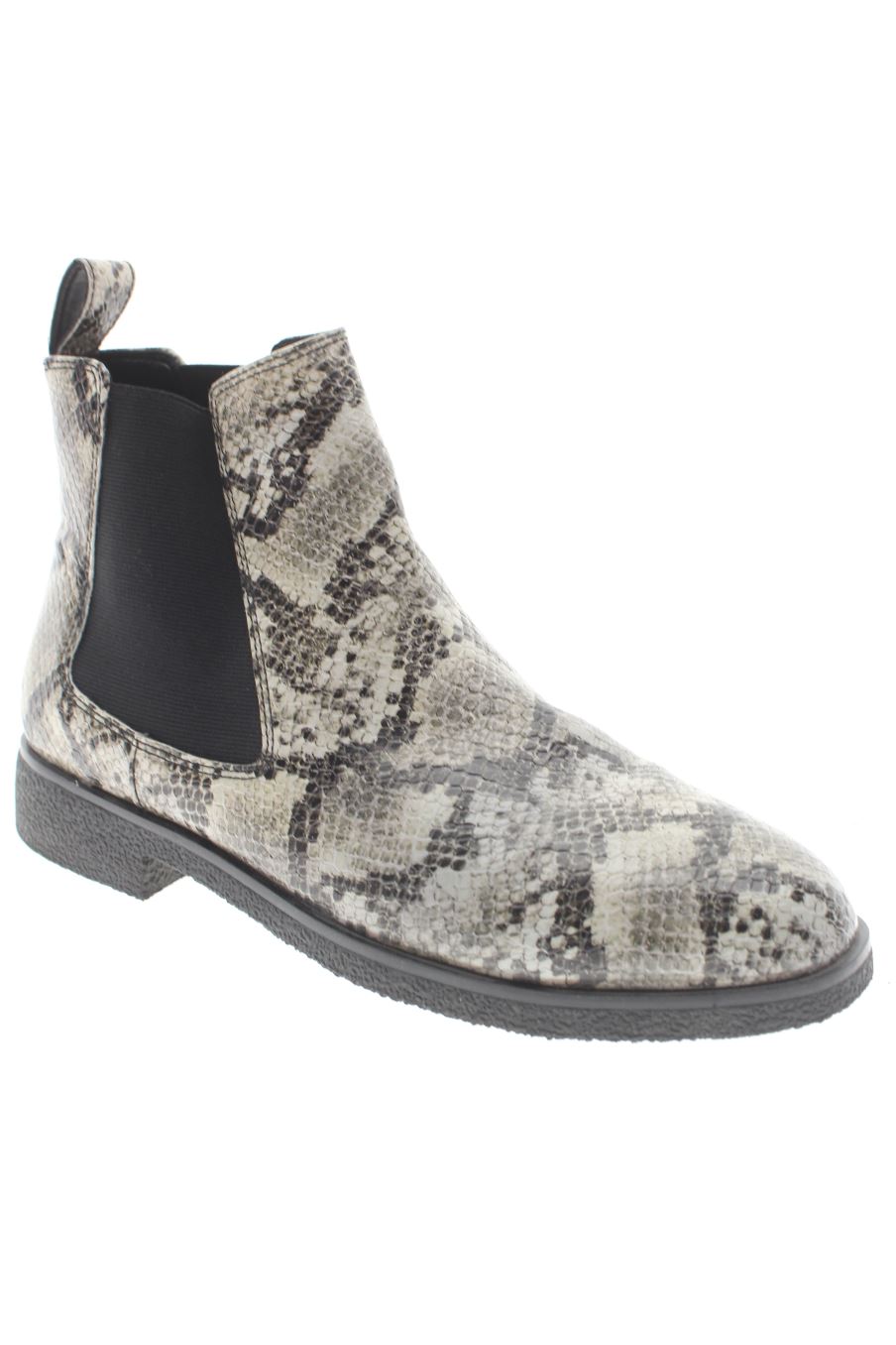 Botines de clarks de la talla 39, de color animal print de