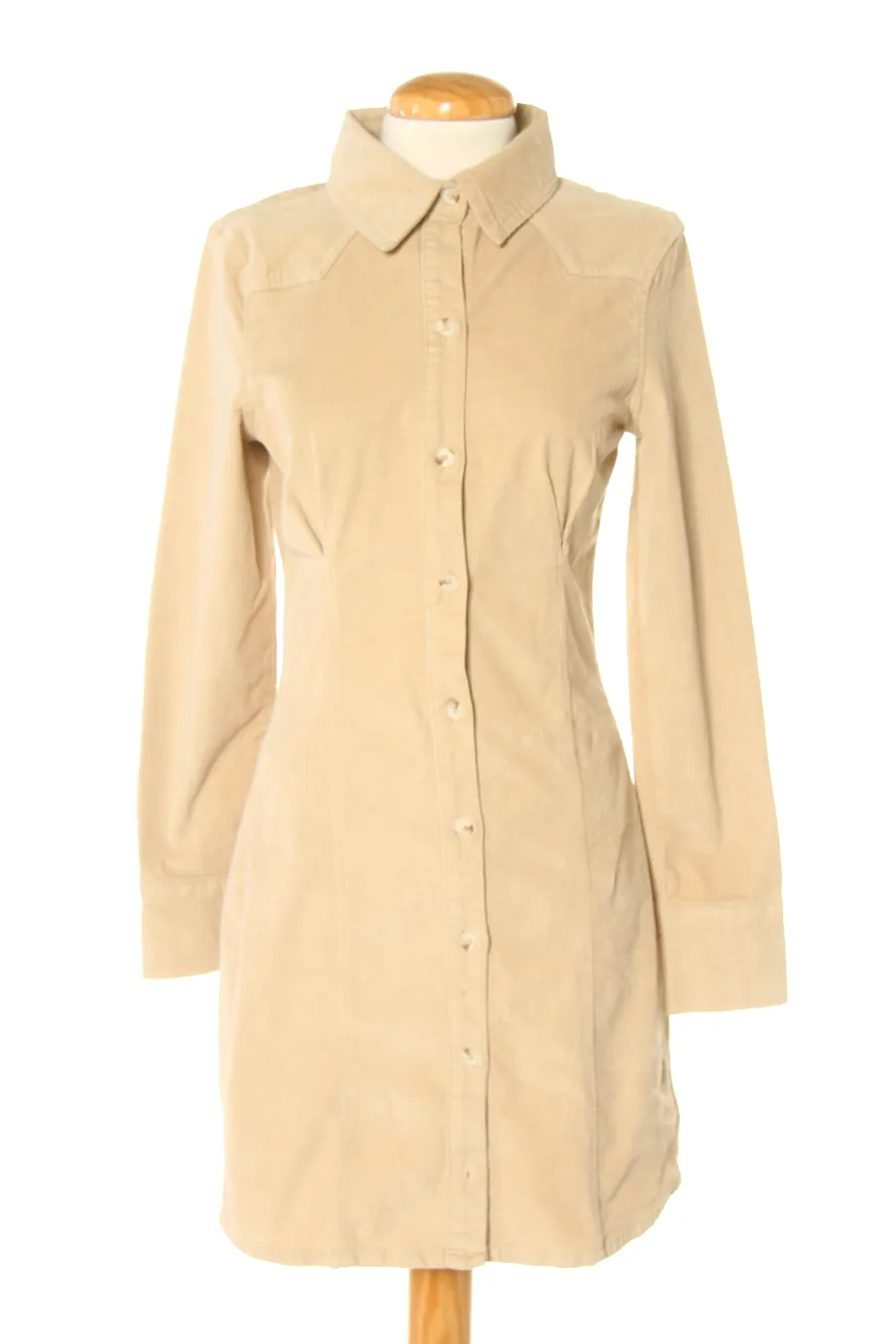 Robe de jour Bershka de la taille M, de couleur beige