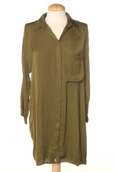 Vestido casual S Stradivarius, foto 1 de 2