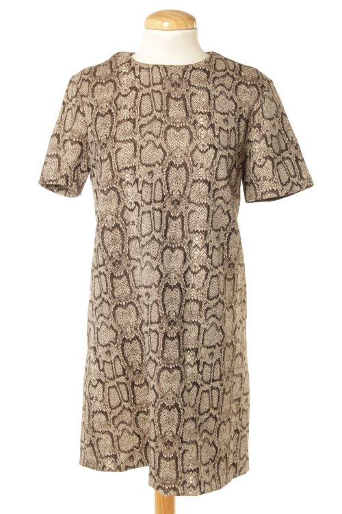 Einfaches Kleid