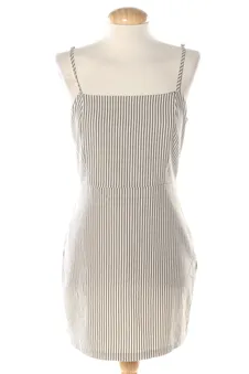 Robe casual M Pull & Bear, photo 1 sur 2