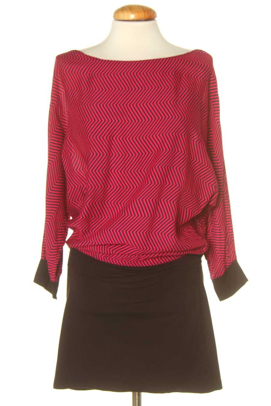 Robe casual Lingam de la taille M, de couleur rose