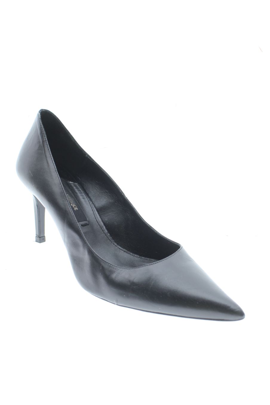 Zapatos de tacon de Uterqüe de la talla 39, de color negro de