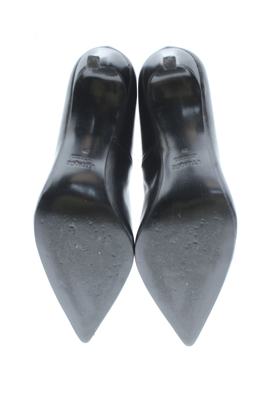 Zapatos de tacon de Uterqüe de la talla 39, de color negro de