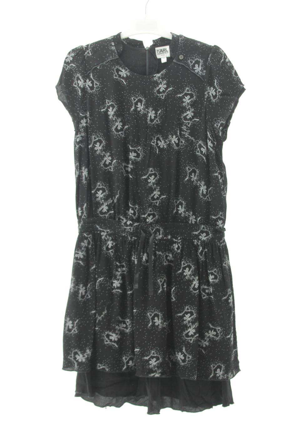 Robe Karl Lagerfeld de la taille 13 ans de seconde main