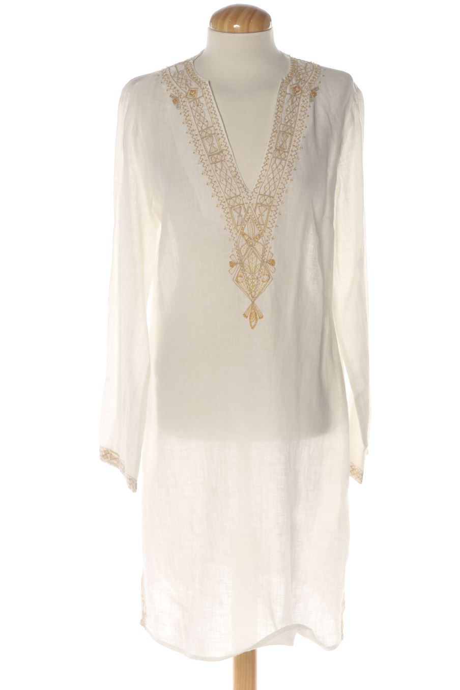 Vestido casual de Zara de la talla M, de color blanco