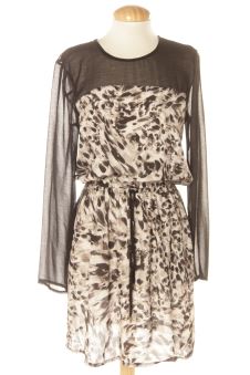 Robe casual L PERCENTIL, photo 1 sur 2