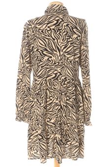 Robe casual L Stradivarius