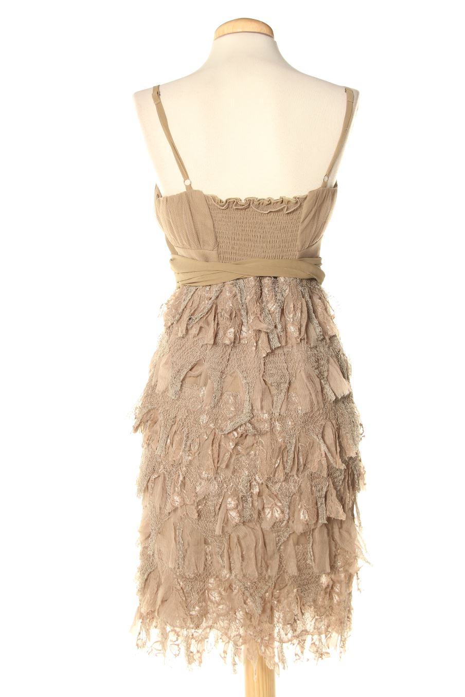 Vestido de Javier simorra de la talla 40, de color beige