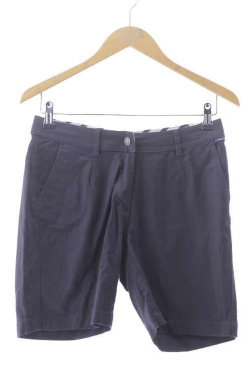 Pantalón corto