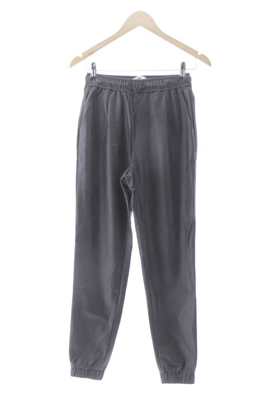 Pantalón de Pull & Bear de la talla S, de color negro de sintético