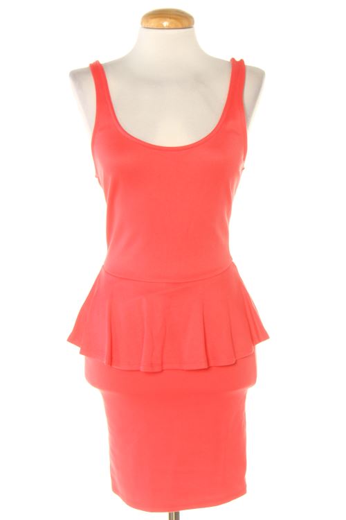 Aufwändiges Kleid