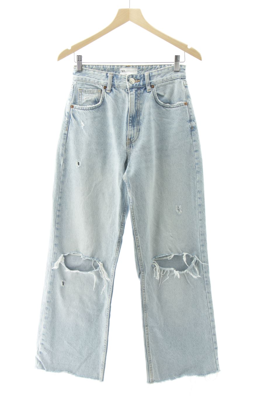 Vaquero de Zara de la talla 36, de color azul de ropa vaquera
