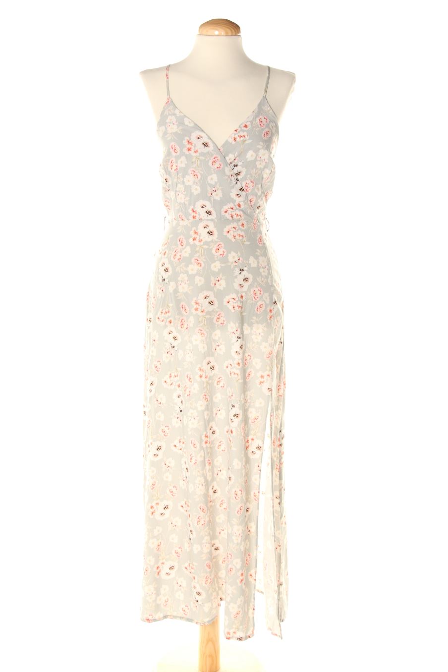 Vestido casual de new look de la talla 36, de color flores