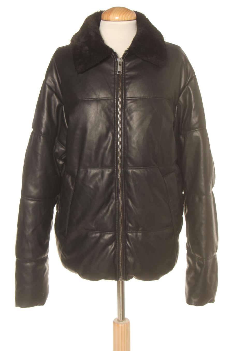 Blouson C&A de la taille S, de couleur noir