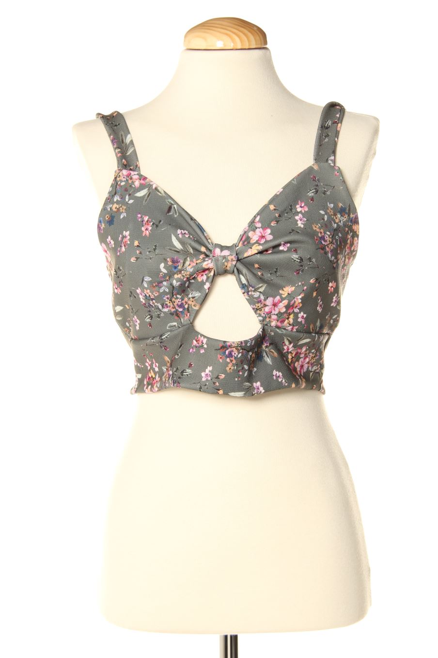 Top Pull & Bear de la taille XL, de couleur fleurs