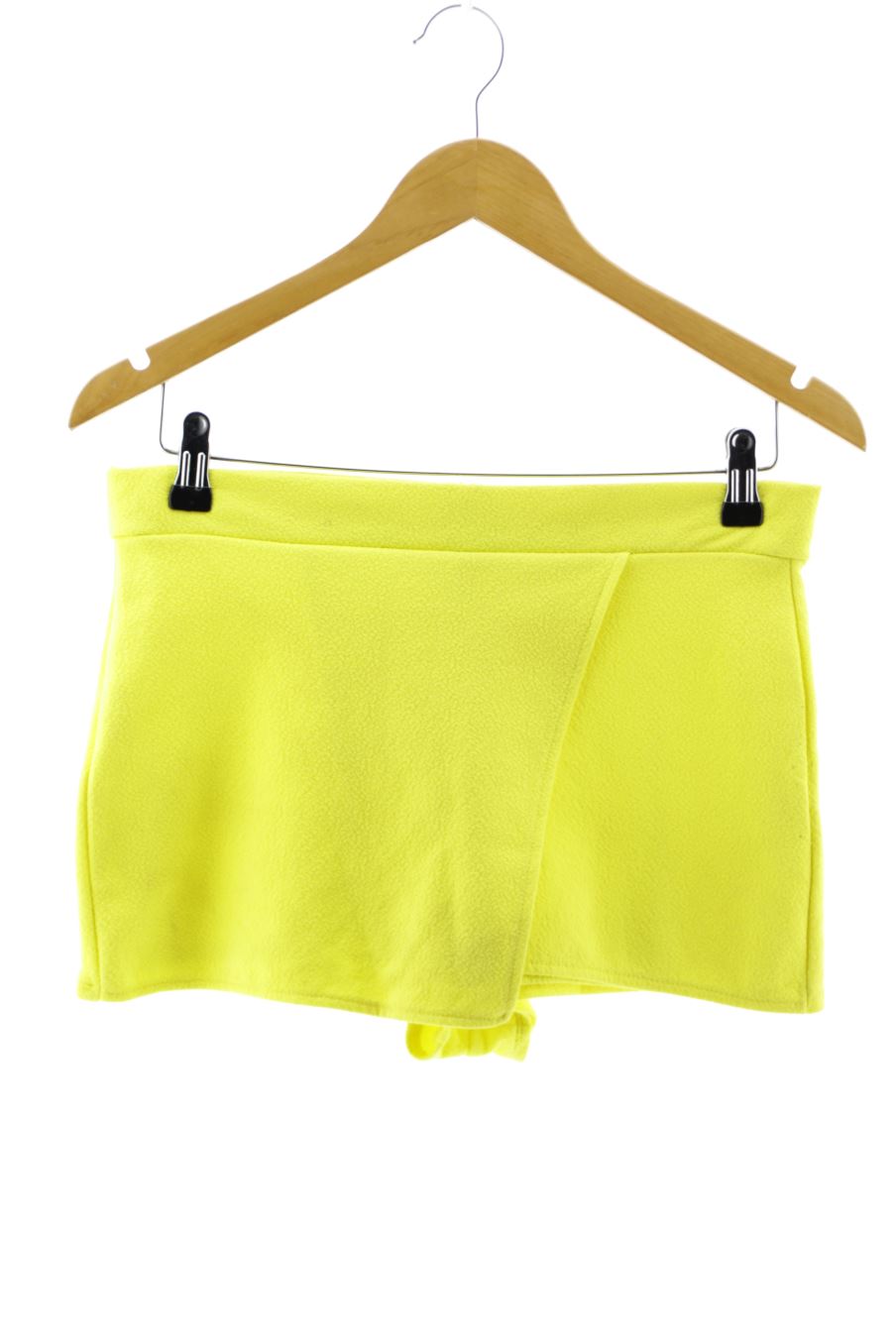 Shorts Pull & Bear de la taille M, de couleur jaune