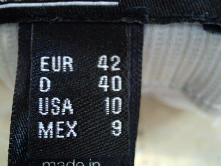 Pantalon Mango de la taille 42, de couleur beige