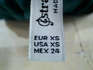 Jupe Stradivarius de la taille XS, de couleur vert
