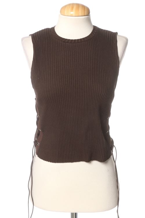 Aufwändiges Top
