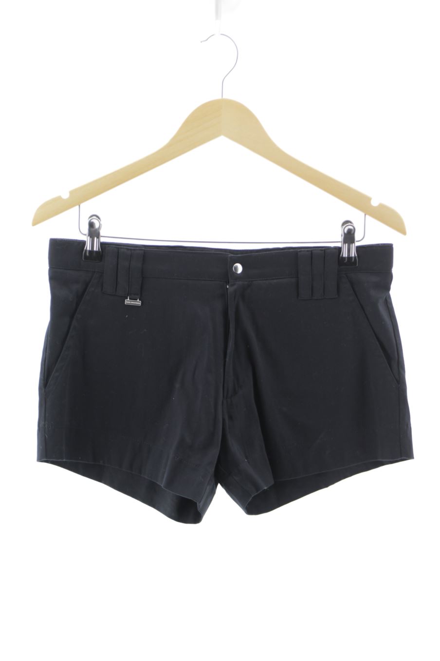 Pantalón corto de MIKE SWEETMAN de la talla L, de color negro
