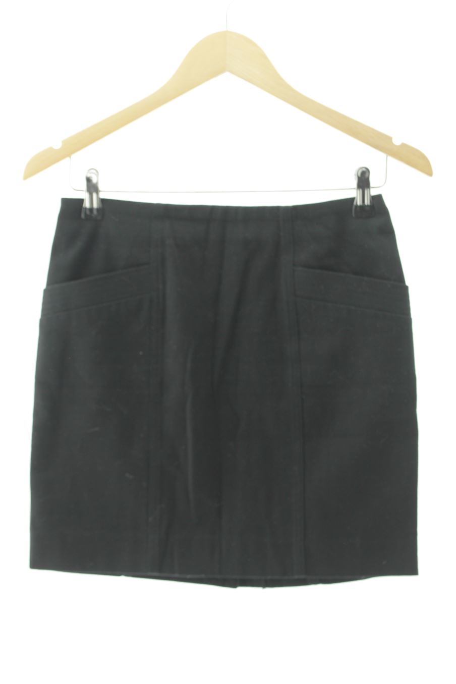 Falda de Naf Naf de la talla 34, de color negro