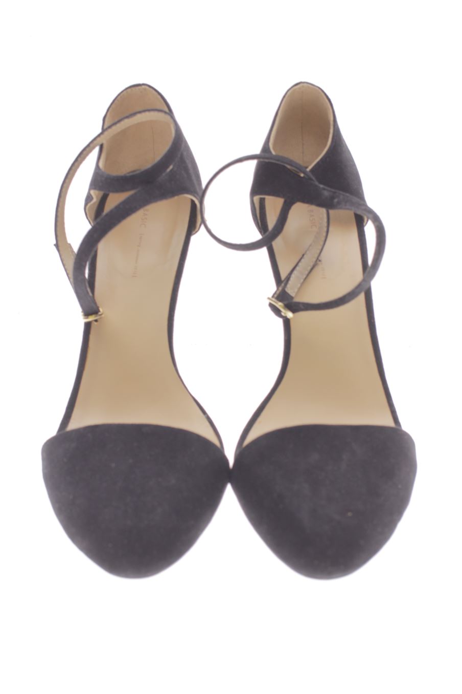 Sandalias tacon de Zara de la talla 39, de color negro de
