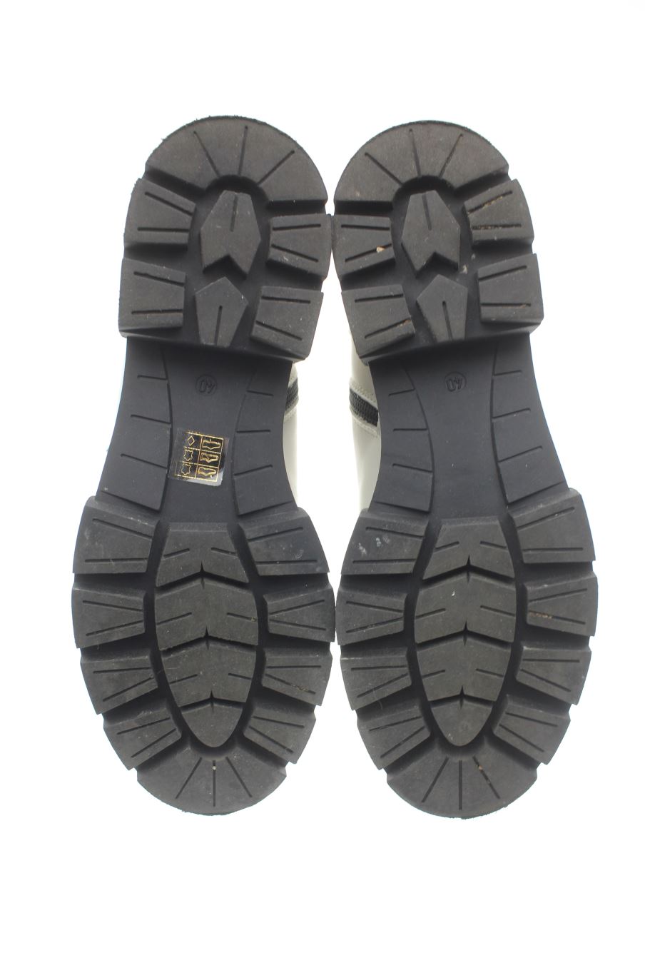 Botines de Patricia Miller de la talla 40, de color blanco de
