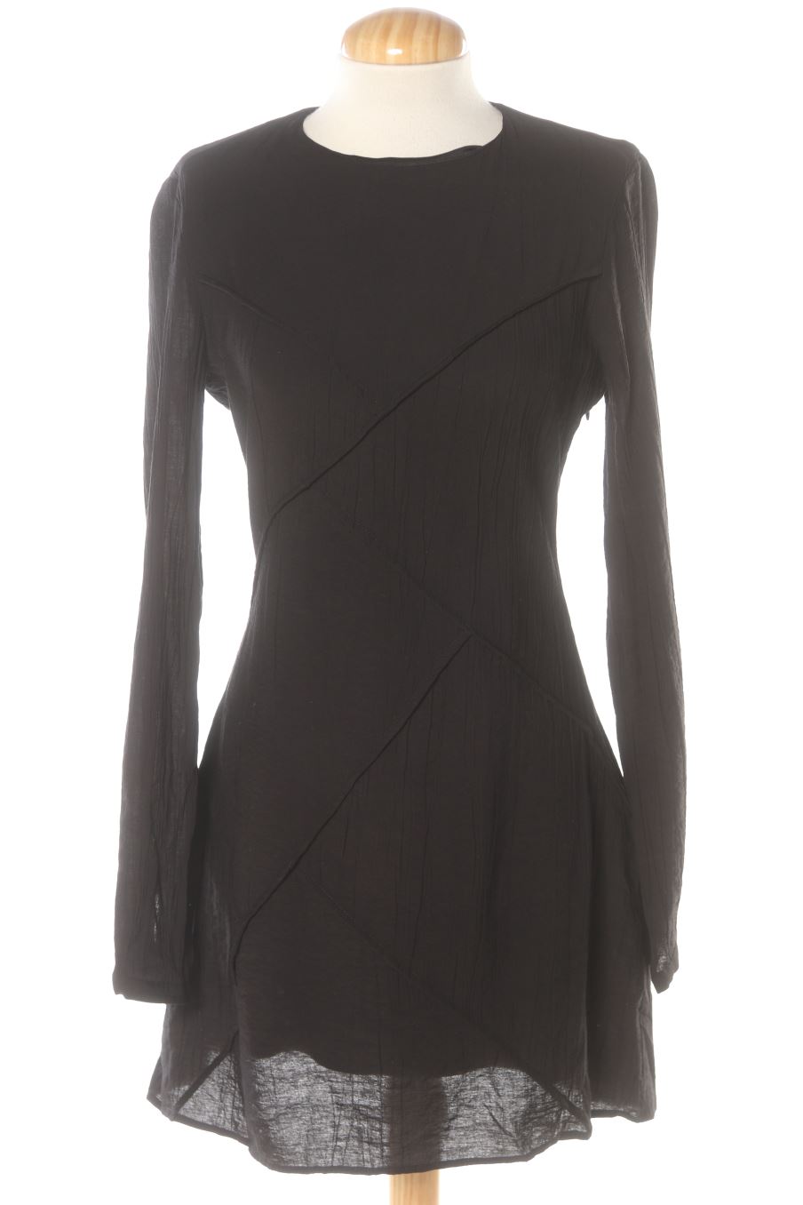 Robe casual Zara de la taille M, de couleur noir