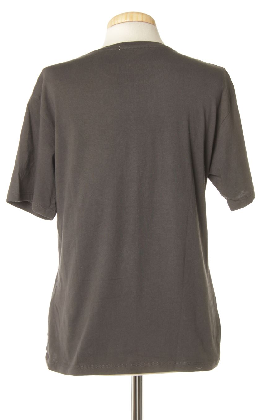 T-shirt Stradivarius de la taille M, de couleur gris