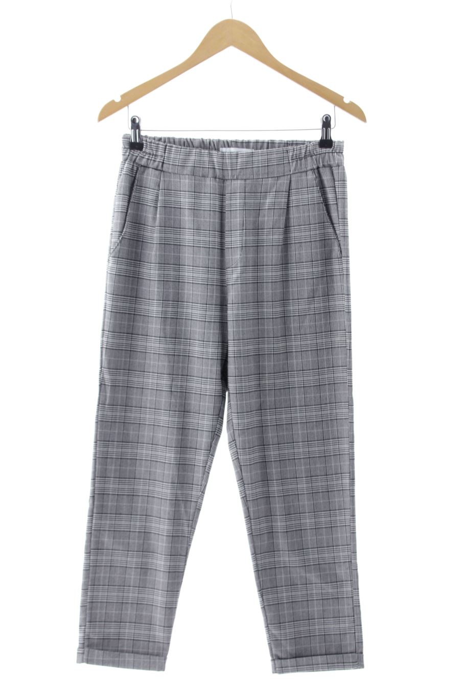 Pantalón de candela y manuela de la talla 38, de color cuadros